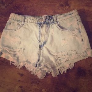 Distressed light wash denim shorts